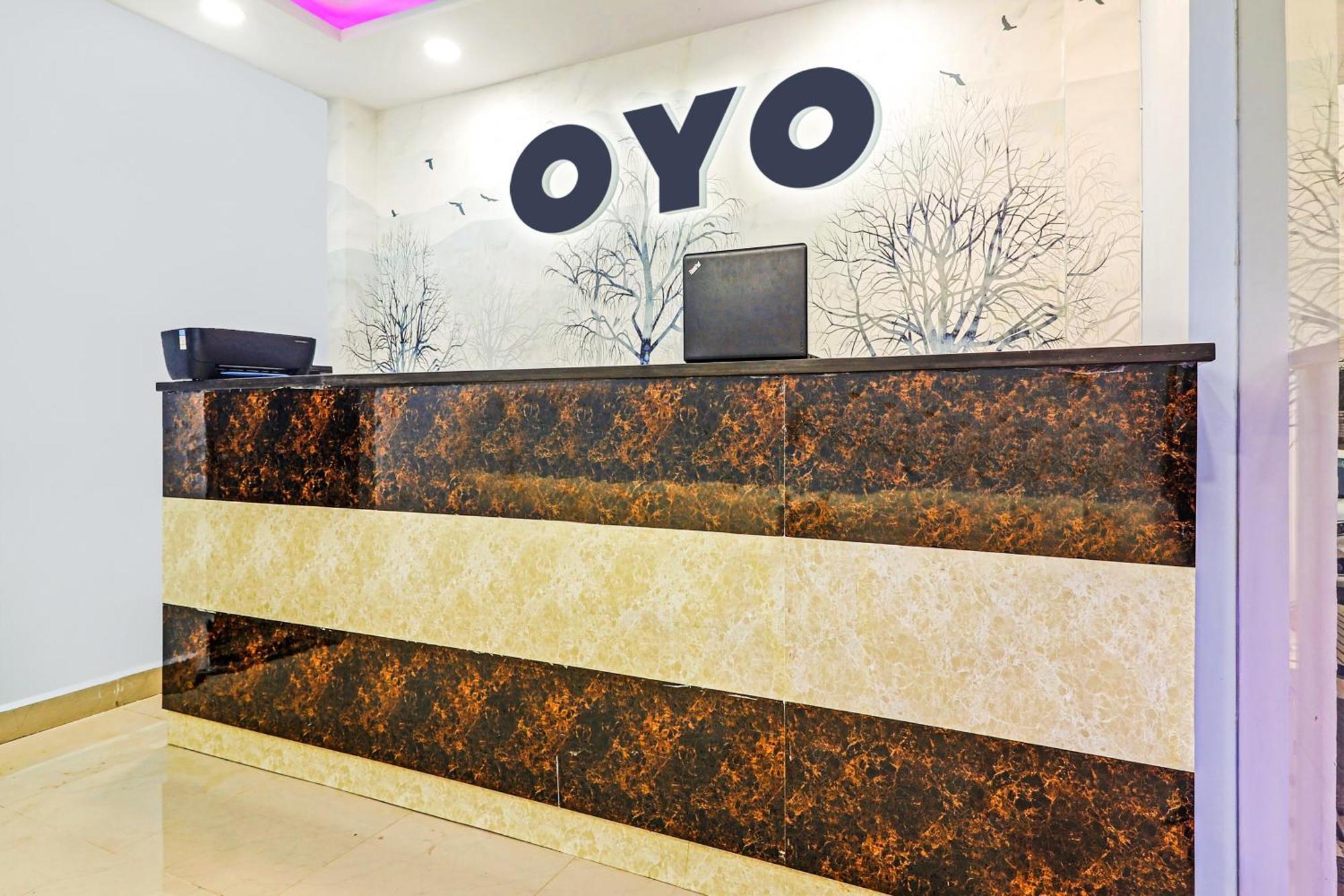 OYO Flagship 72003 Hotel DSR Inn Hyderabad Exterior foto