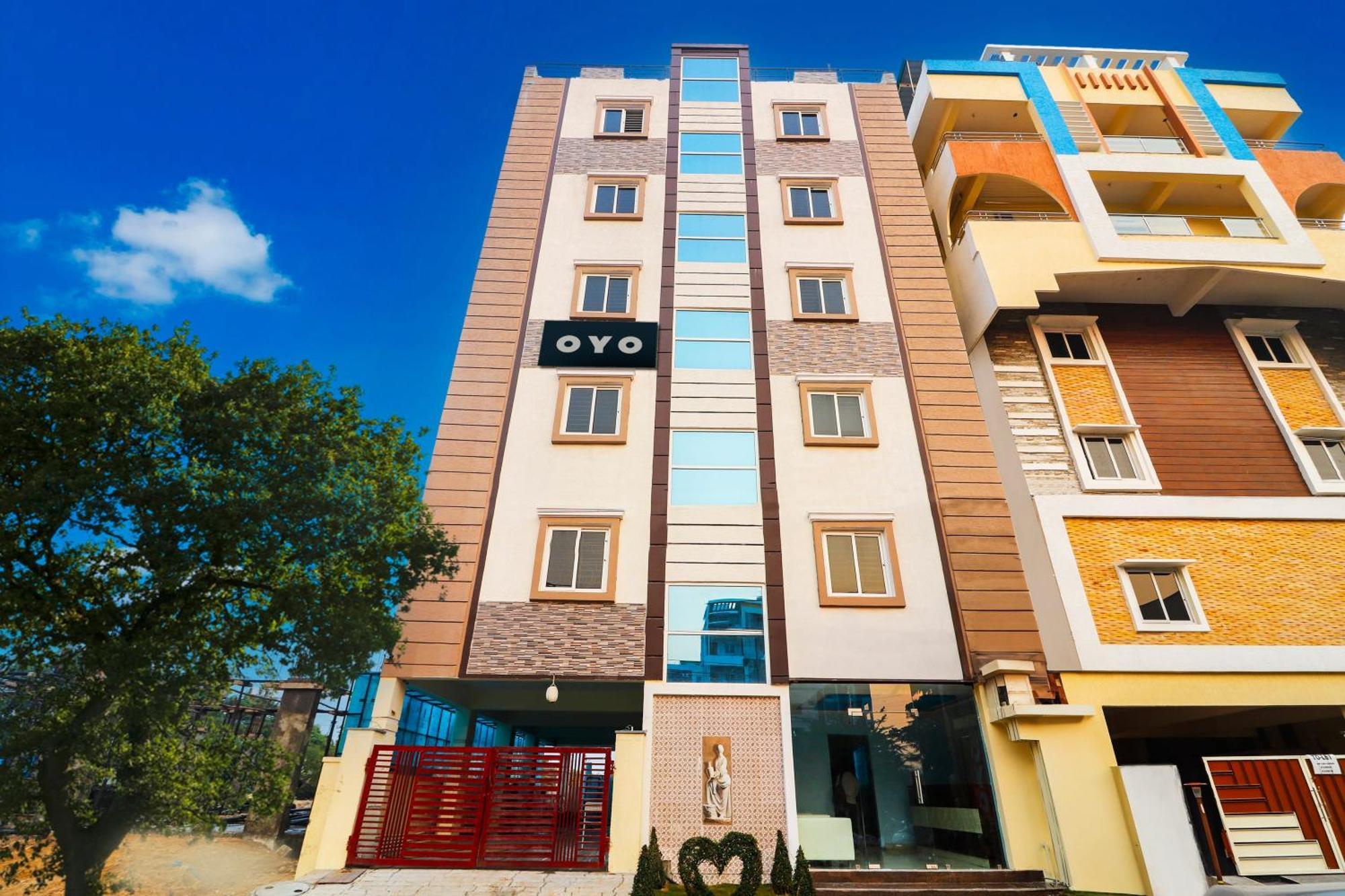 OYO Flagship 72003 Hotel DSR Inn Hyderabad Exterior foto